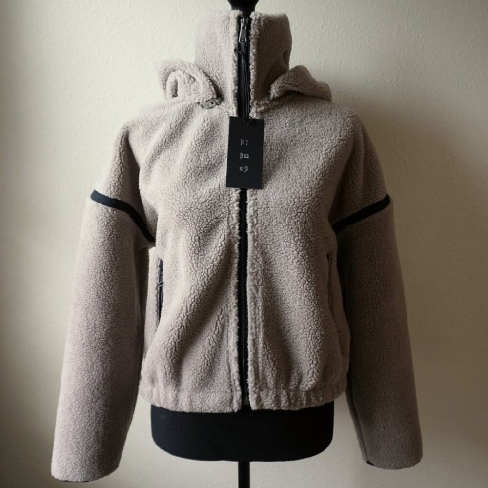 Abercrombie YPB neoWARM Hooded Full-Zip Jacket - Size S (Oat)